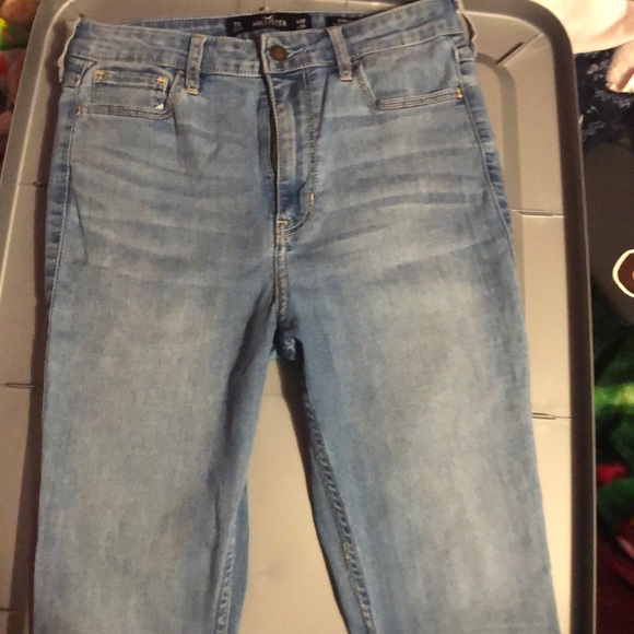 Jeans - Picture 2 of 3